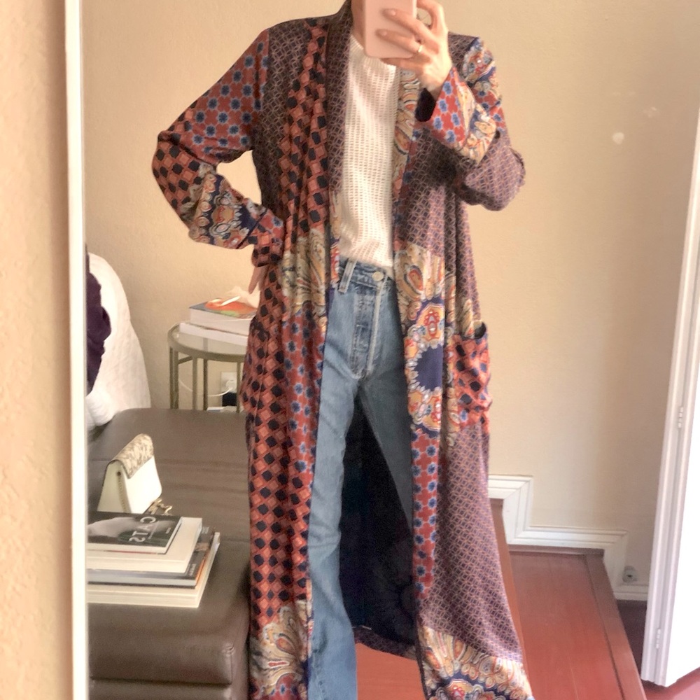 House of Harlow x Revolve kimono